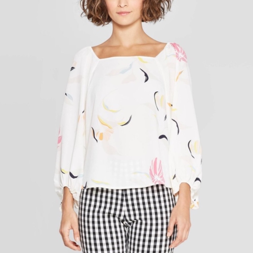 Long Sleeve Floral Print Square Neck Blouse